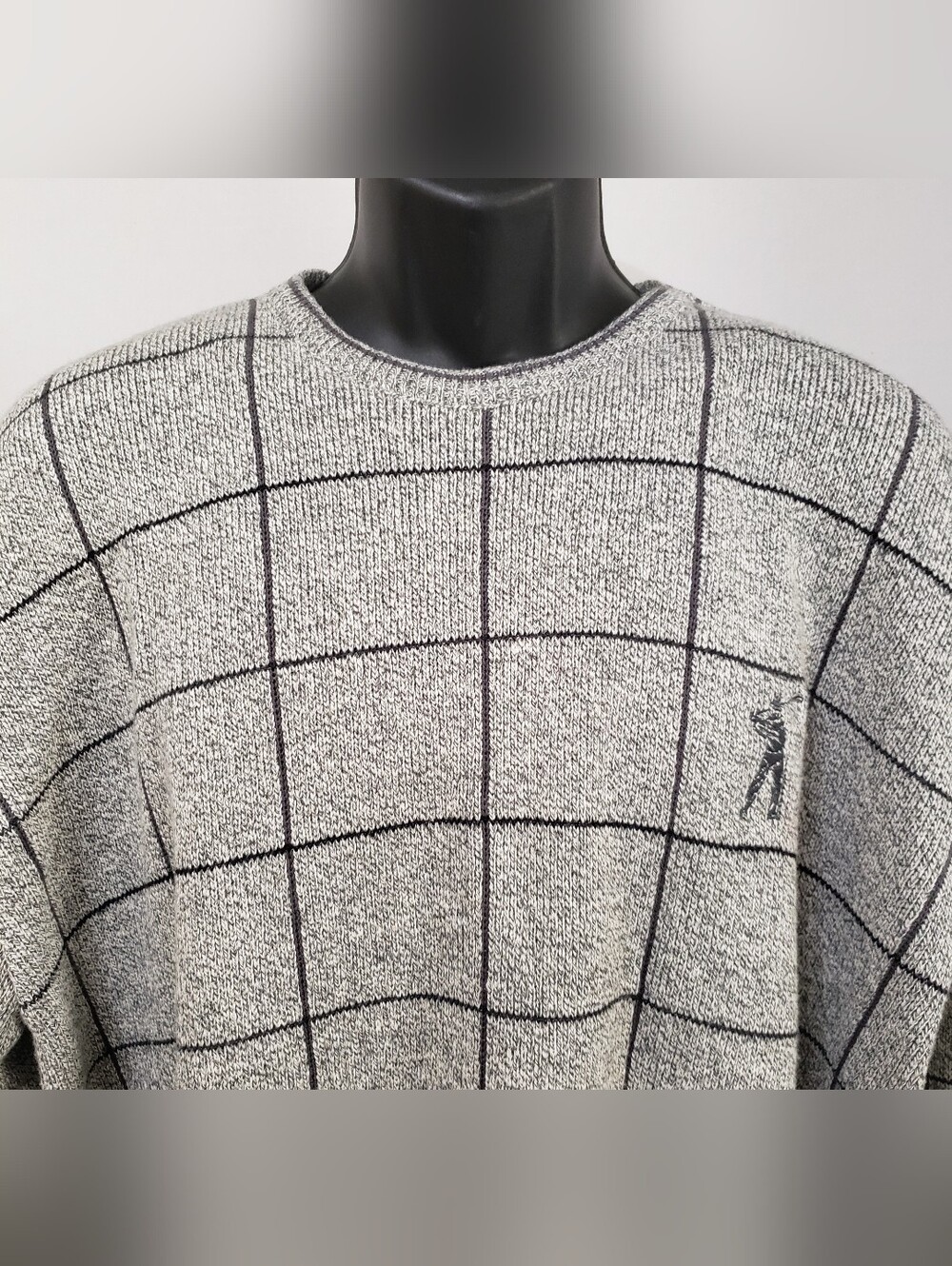 Shenandoah Mans Gray  Embroidered Golf Sweater Size Large Windowpane Dad Sweater